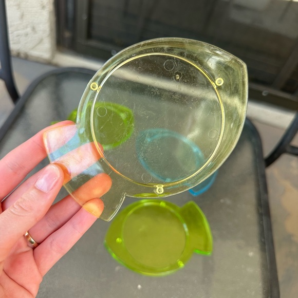 Colorful Fish-Shaped Coasters - Picture 3 of 3